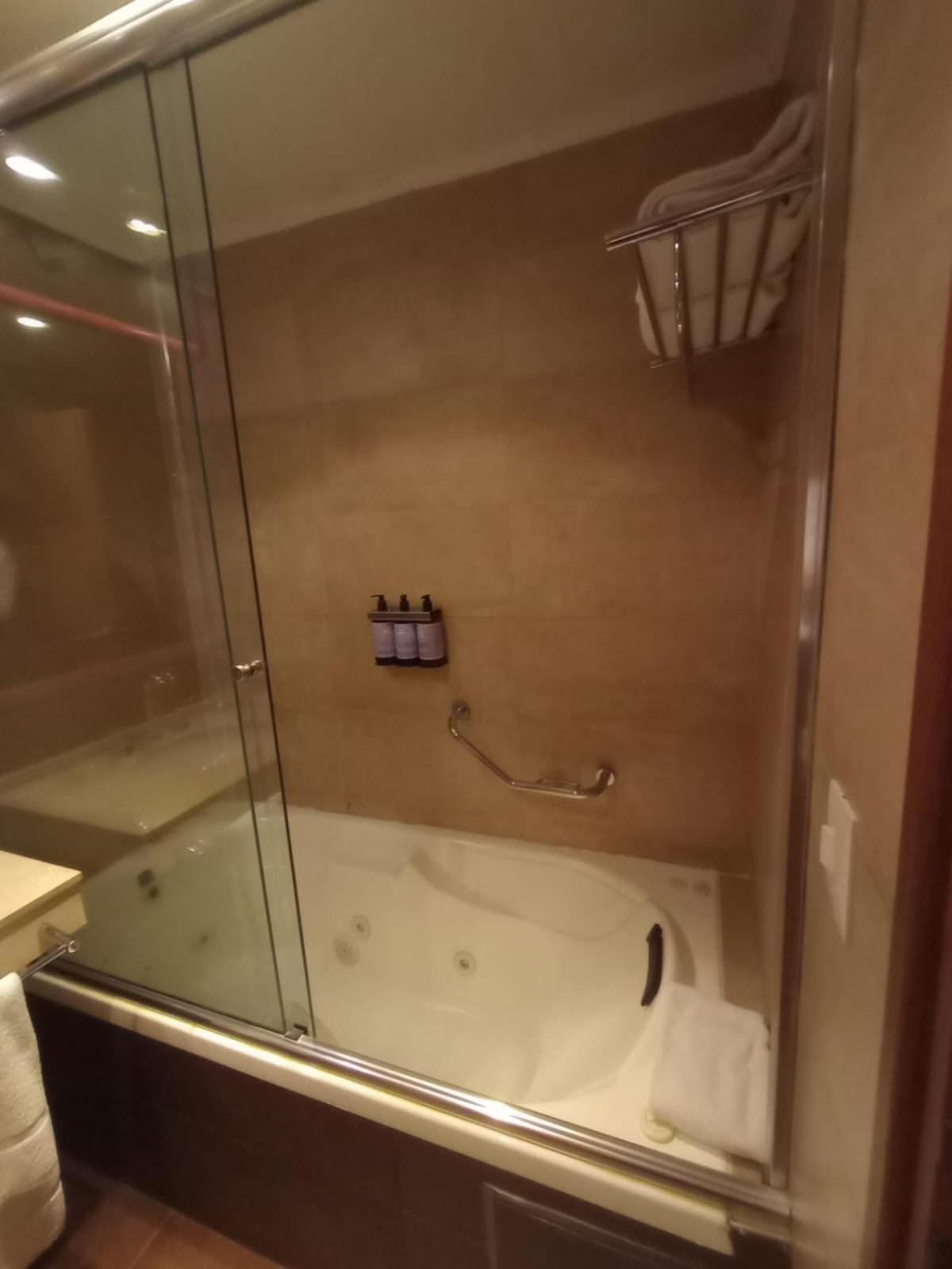 Colón Hotel Plaza מראה חיצוני תמונה