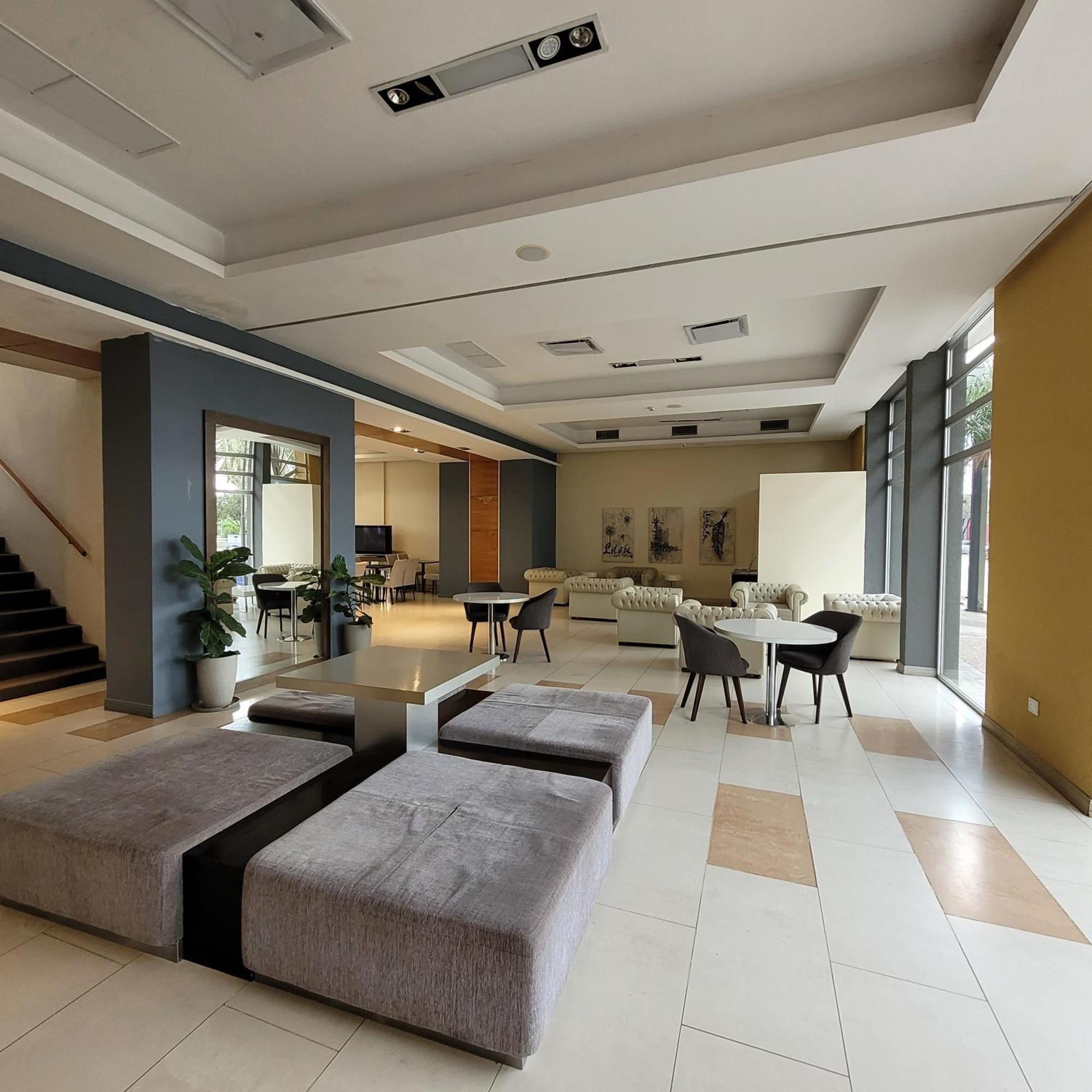 Colón Hotel Plaza מראה חיצוני תמונה