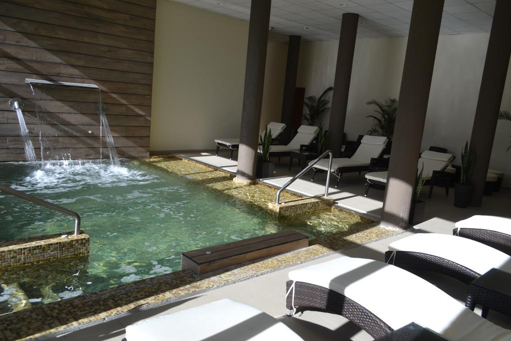 Colón Hotel Plaza מראה חיצוני תמונה