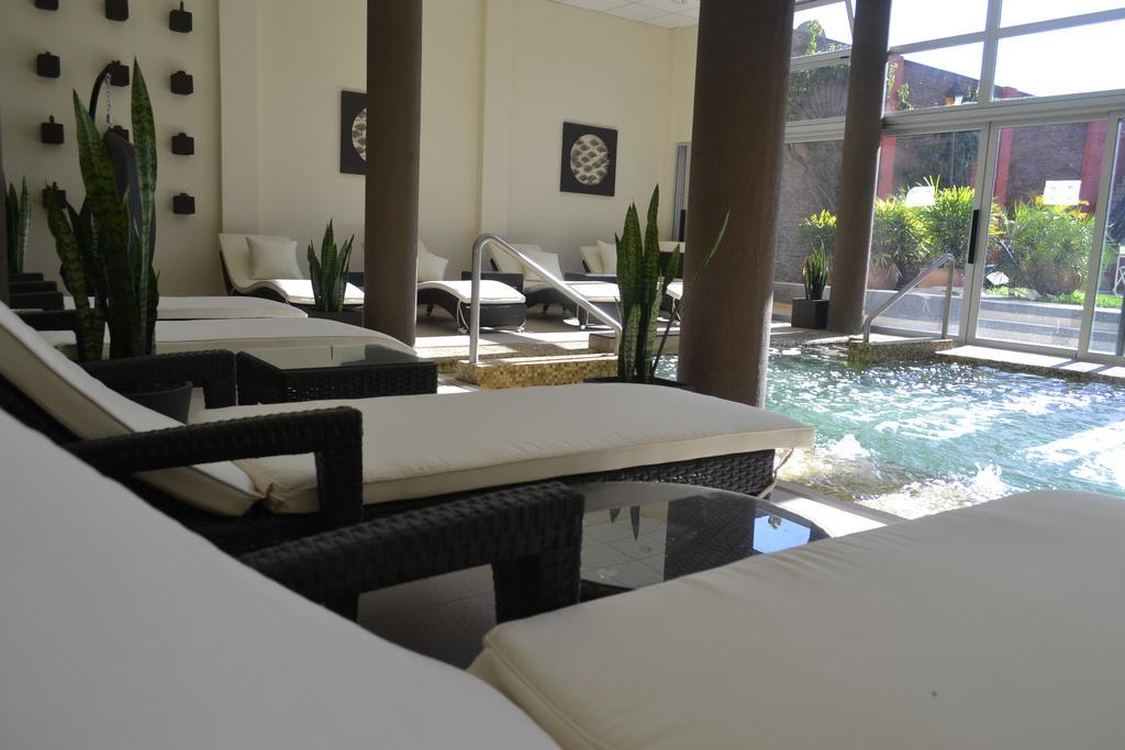 Colón Hotel Plaza מראה חיצוני תמונה